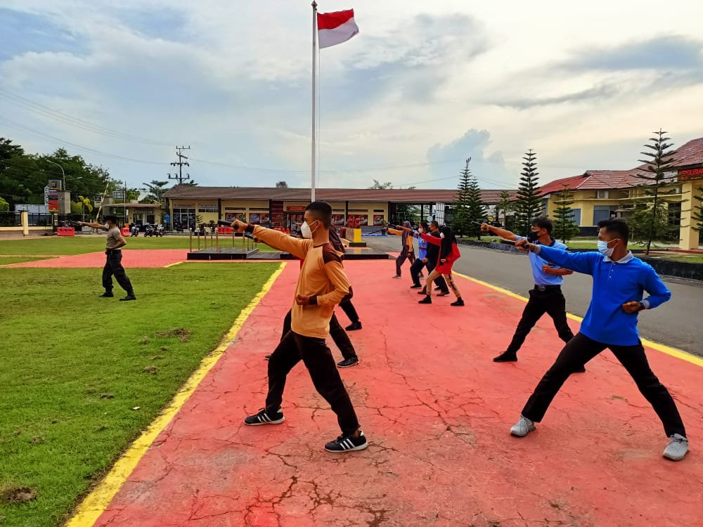 Satbinmas Polres Kapuas Berikan Pelatihan Kepada Saka Bhayangkara