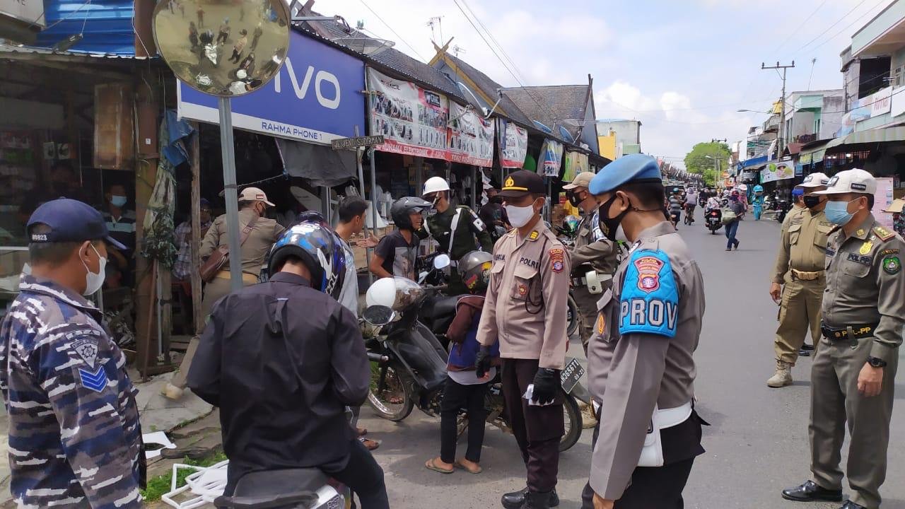 Satgas Gabungan Operasi Yustisi Tekan Penularan Virus Covid-19 Di Kabupaten Kapuas