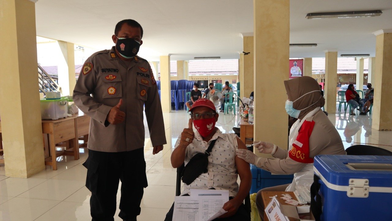 Upaya Pencegahan Covid-19, Polres Kapuas Kembali Laksanakan Kegiatan Vaksinasi Massal