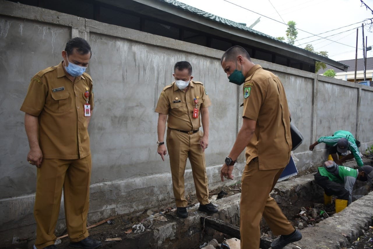Sekda Imbau Masyarakat Untuk Berperan Aktif Menjaga Kebersihan Lingkungan