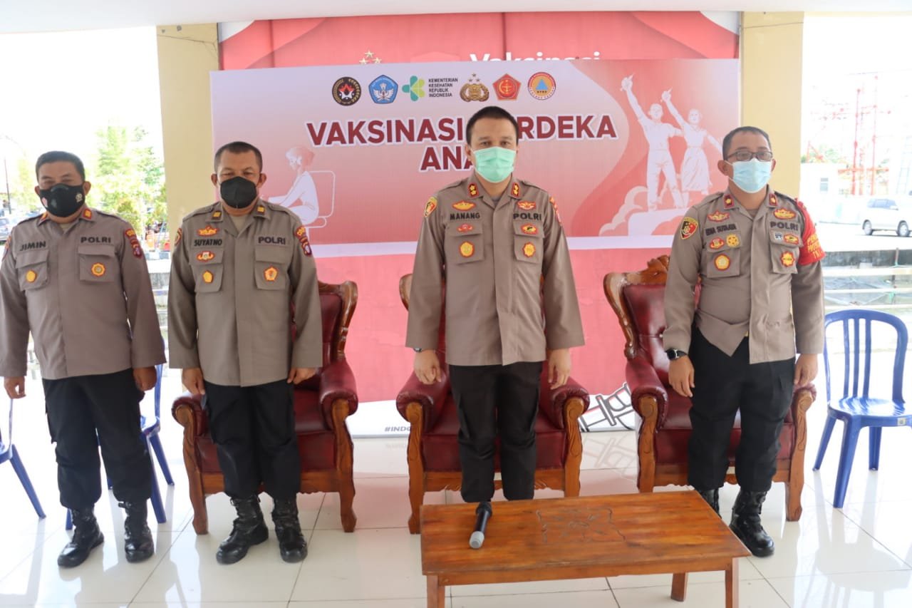 Kapolres ikuti Vicon Launching Vaksinasi Anak Merdeka Dan Meninjau Langsung Vaksinasi Di Aula