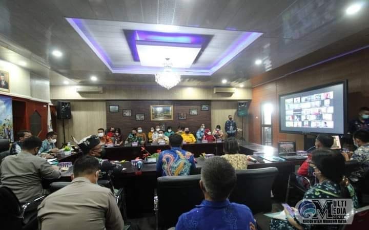 Pemkab Mura Targetkan Realisasi Pemberian Vaksinasi Tahap Pertama Bagi Usia 6 Sampai 11 Tahun Diakhir Bulan Januari 2022