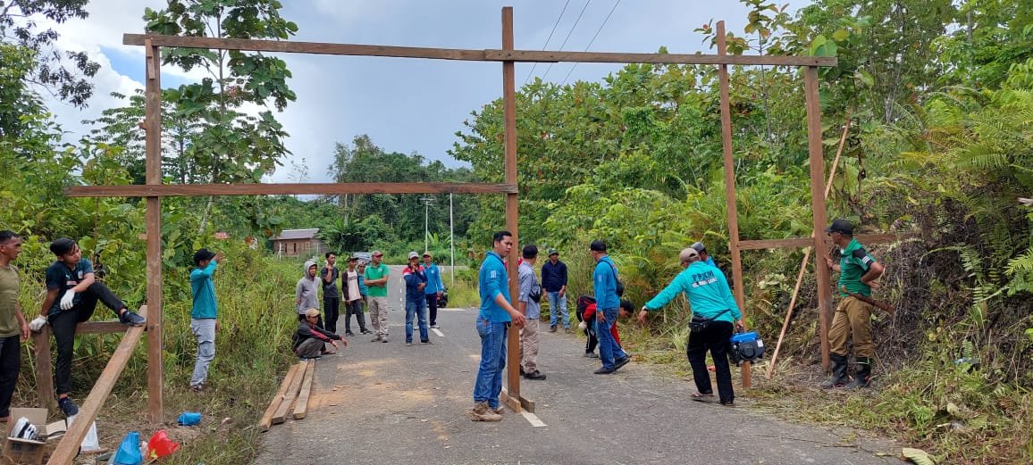 Antisipasi Kerusakan Jalan Gajah Mada Muara Laung Di Pasang Pembatasan Muatan