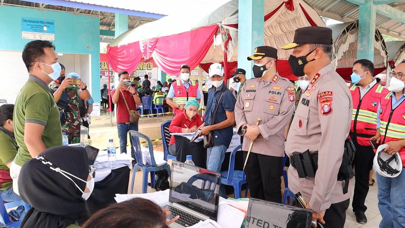 Tali Asih Kapolda Kalteng Atas Partisipasi Masyarakat Turut Sukseskan Program Vaksinasi Pemerintah