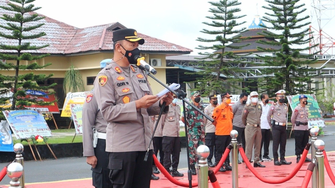 Kapolres Kapuas Pimpin Apel Pemberangkatan Tim KRYD Ops Yustisi Dan Maskerisasi Serentak