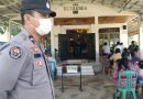 Anggota Polres Barito Timur melaksanakan pengamanan Gereja Bethesda di Desa Sumur, Kecamatan Dusun Timur, Minggu (17/4) pagi tadi. Foto: Humas Polres Bartim.