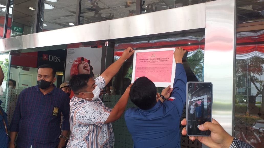 Tim Penyidik Kejagung Kembali Menyita Aset Terkait Tersangka SD di Sumut dan Kalbar