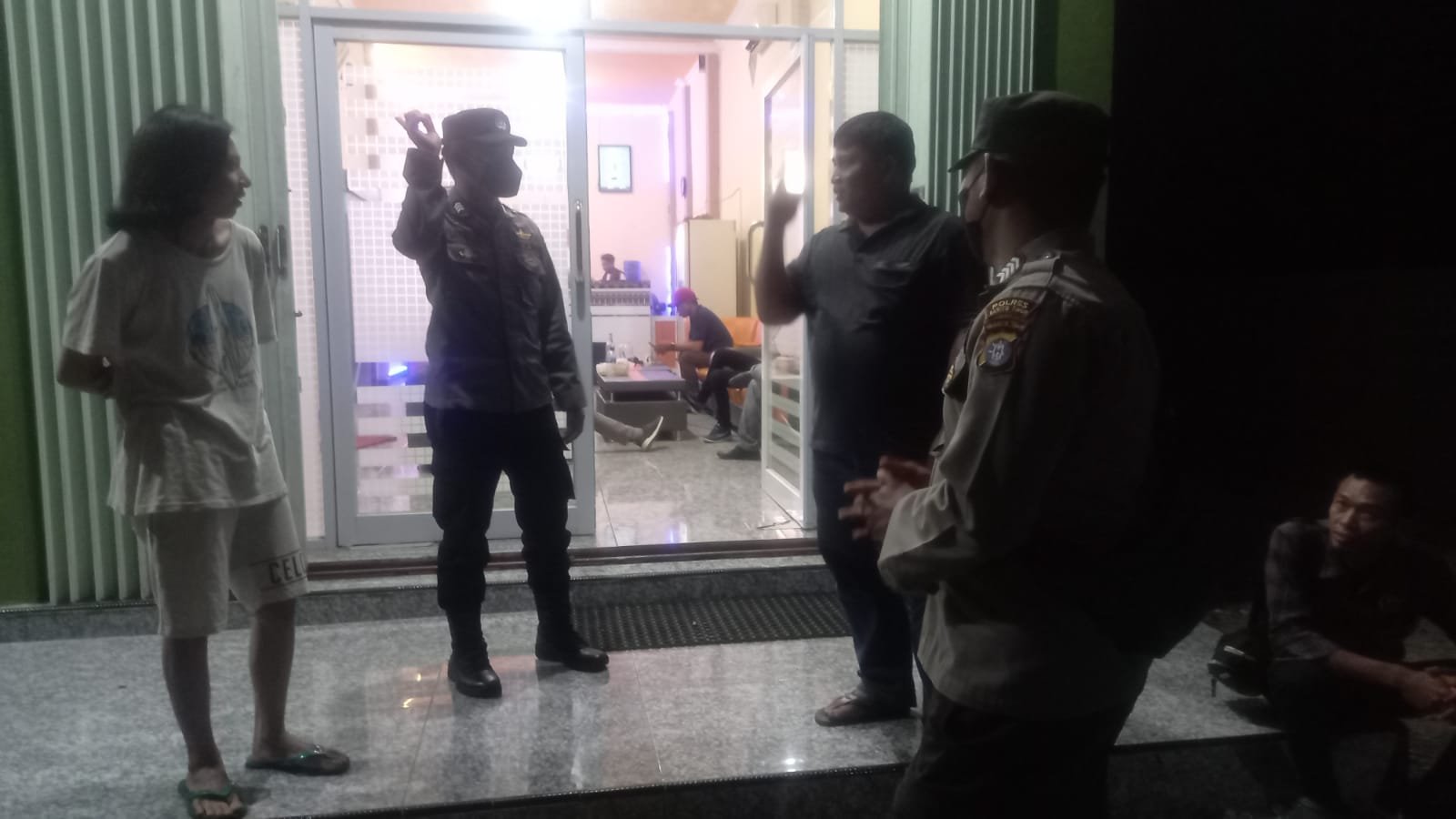 Cegah Gangguan Kamtibmas, Polsek Dusun Tengah Rutin Patroli