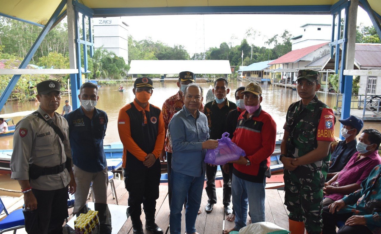 Ben Brahim Tinjau Langsung Desa Terdampak Banjir di Kecamatan Mantangai