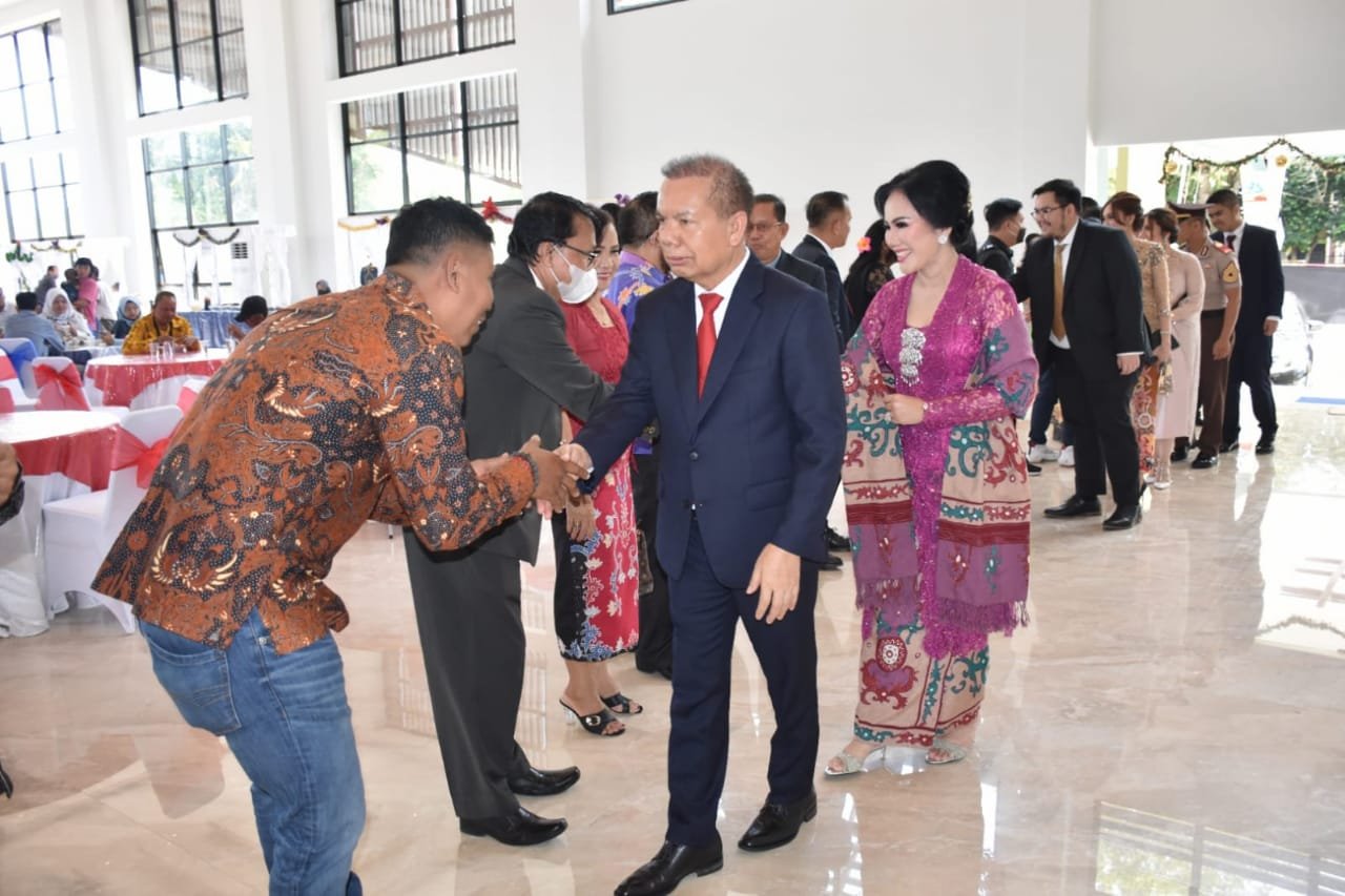 Bupati Kapuas Open House Sambut Kedatangan Ribuan Masyarakat