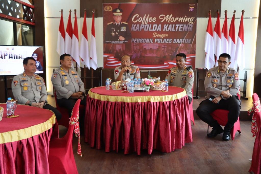 Kapolda Kalteng Tinjau Pembangunan dan Laksanakan Coffee Morning Dengan Personel Polres Bartim