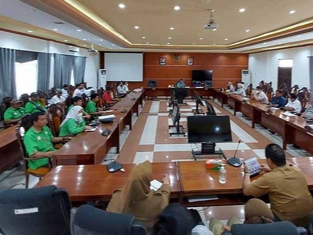 Komisi II DPRD Kapuas Gelar Rapat Dengar Pendapat Bahas Permasalahan PBS
