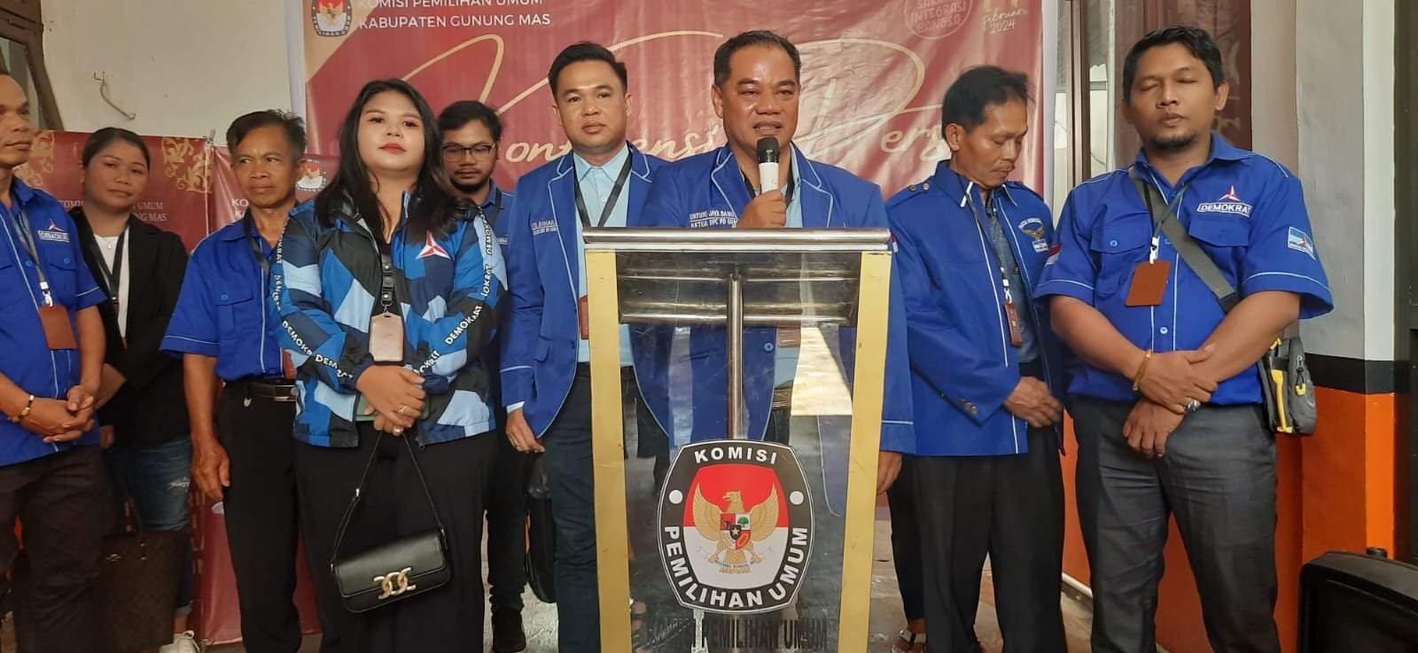 24 Bacaleg Partai Demokrat Gunung Mas Daftar Ke KPU 