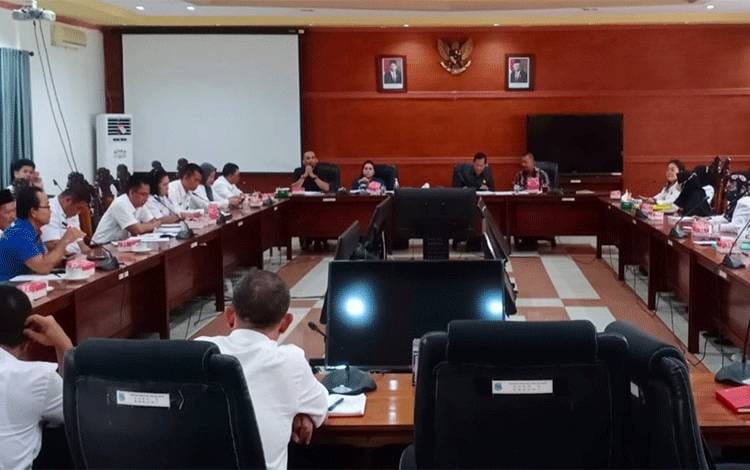 Gelar RDP, Ini Hasil Kesepakatan Komisi IV DPRD Kapuas dengan Eksekutif dan Guru PAUD Sertifikasi Non PNS 