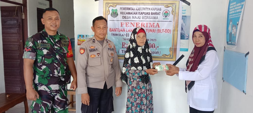 Pemdes Maju Bersama Salurkan BLT DD Tahun Anggaran 2023