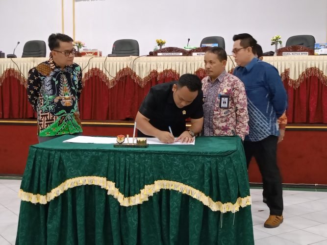 Raperda Pertangungjawaban Pelaksanaan APBD Barito Timur 2022 Disepakati
