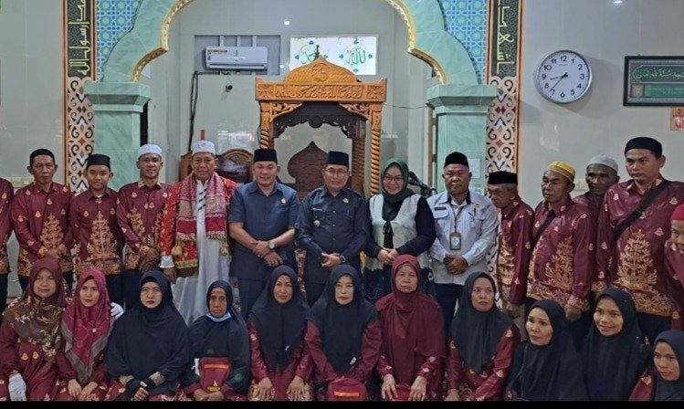 Waket II DPRD Murung Raya Tepati Janji Berangkatkan Pemenang STQ Umrah