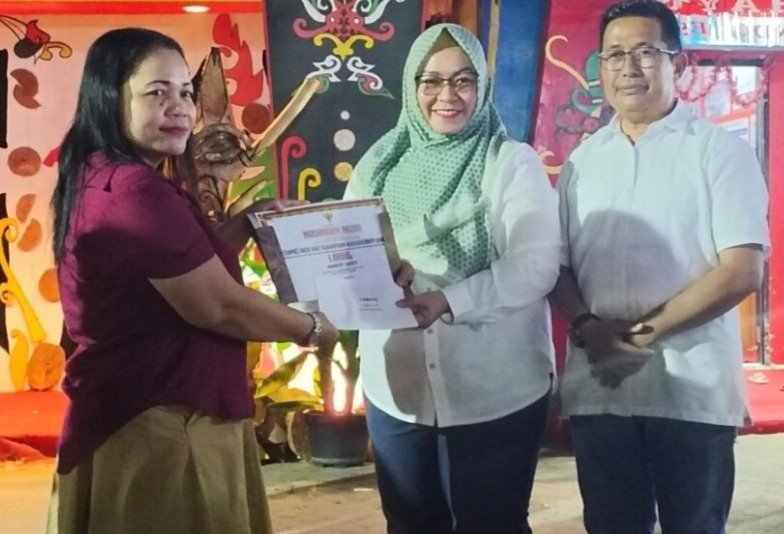 Dinas PMD Murung Raya Sabet Juara I Stand Terbaik Mura Expo 2023