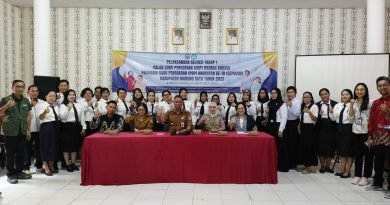 Foto bersama Ferdinand Wijaya, S.Pt., M.AP dengan Tim Perwakilan Dirje GTK , BGP serta Para Peserta Seleksi , Selasa, 3/10