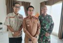 Pj. Bupati Murung Raya Dr. Hermon, M.Si saat memberikan konfirmasi kepada awak media di Markas BPBD Murung Raya di Puruk Cahu, 2/10 .