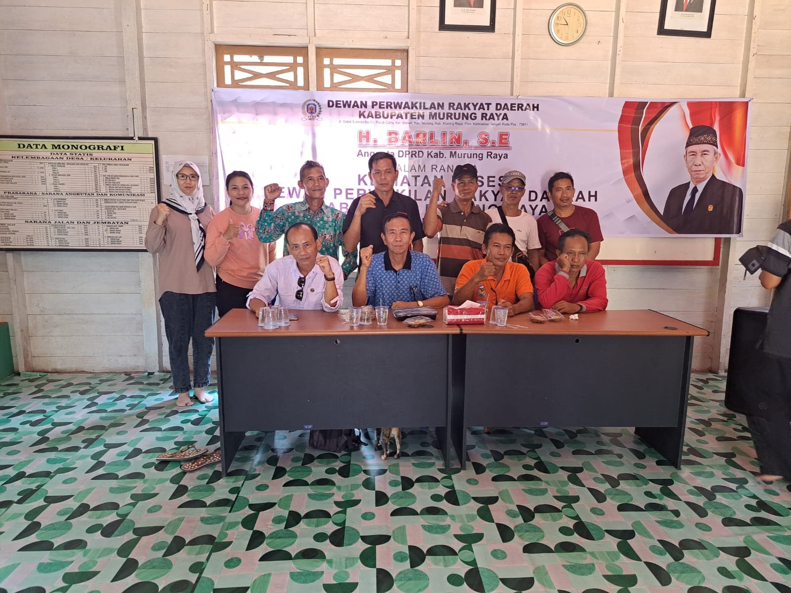 Hari Ke-2 Reses Perorangan Anggota Komisi II DPRD Mura H. Barlin., SE di Kelurahan Muara Tuhup dan Desa Makunjung