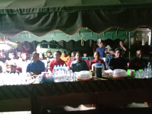 Ketua Komisi II DPRD Muung Raya, Heriyus M. Yoseph menghadiri kegiatan acara penyerahan trophy dan piagam serta Dana Pembinaan Untuk Pemenang Pertandingan Karang Taruna Cup Desa Danau Usung Kecamatan Murung, Kabupaten Murung Raya di Puruk Cahu, Jumat ( 3/11/2023)