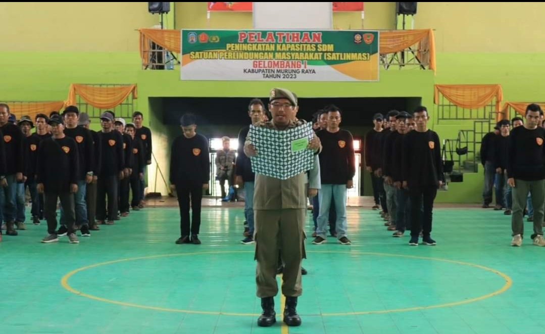 Sukseskan  Pemilu 2024, Ratusan Anggota Linmas Siap Jalankan Tugas 