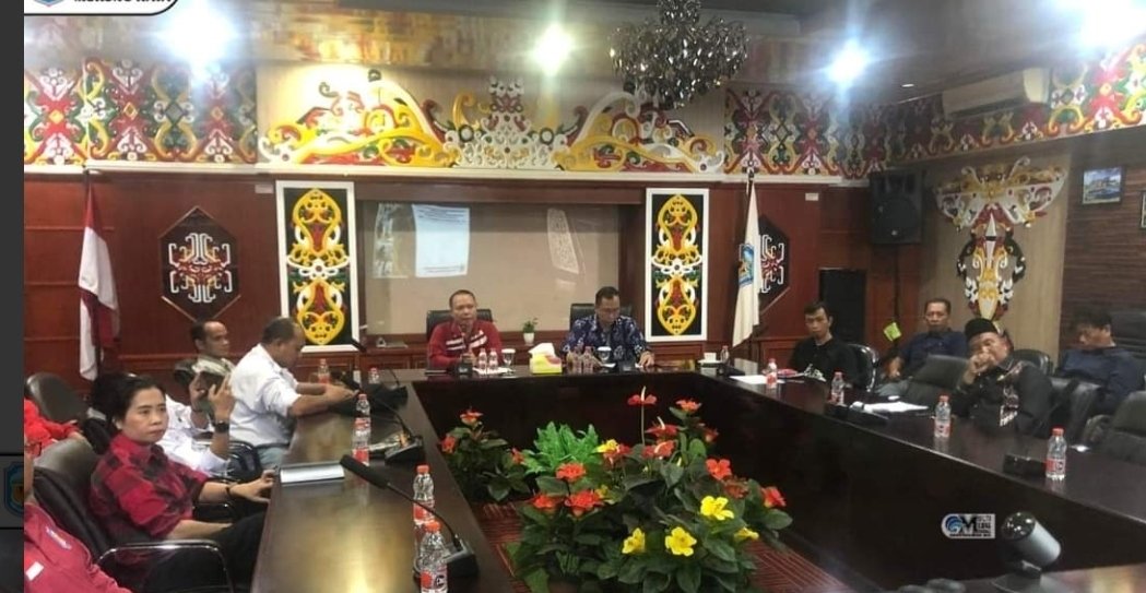 Pemkab Kembangkan Budi Daya Ayam Pedaging