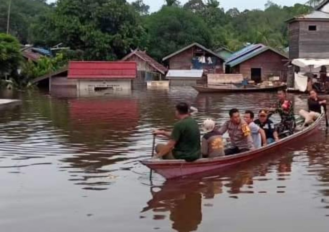 Waket II Ingatkan Warga Bahaya Penyakit Pasca Banjir