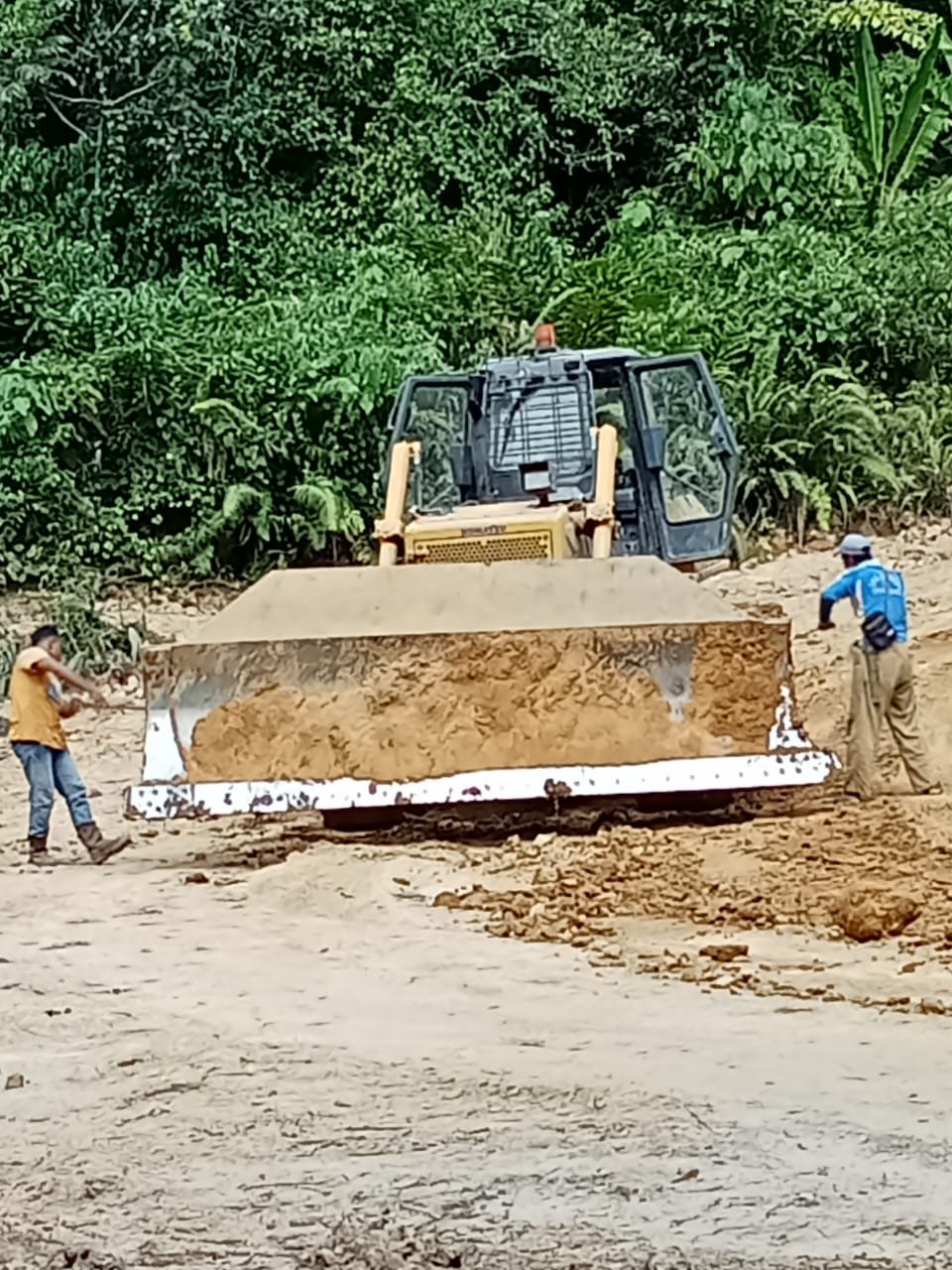 Syahrian Kepala Desa Dirung Pundu Sampaikan Ucapan Terimakasih Atas Kerjasama PT. Pusaka Tanah Persada …!!!
