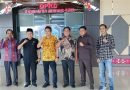 Keterangan Waket Ketua II Rahmanto Muhidin berfoto bersama seusai menerima Kunker dari Anggota DPRD Gunung Mas , Rabu,27/3