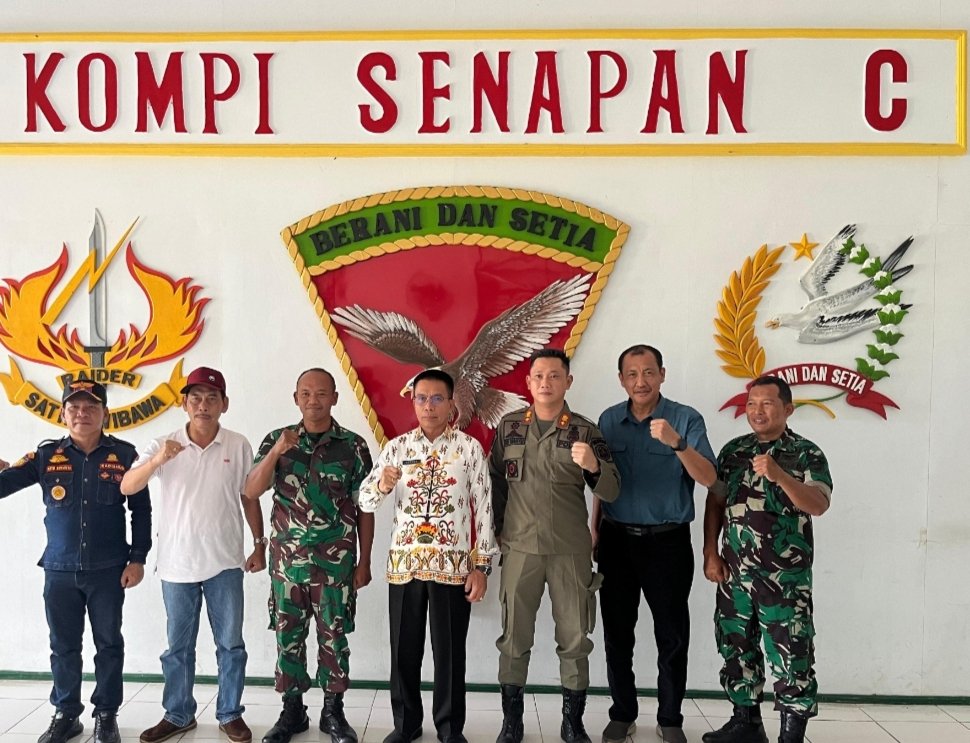 Pj Bupati Mura Hermon Kunjungan ke Kompi Senapan C