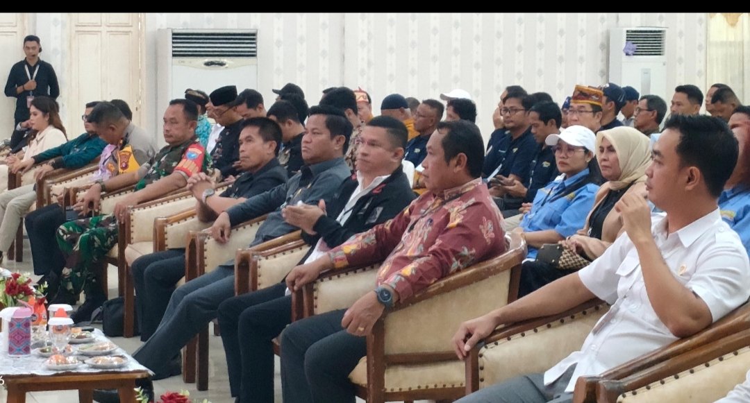 Hermon Hadiri Debat Publik Paslon Bupati dan Wakil Bupati