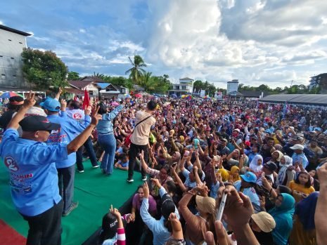 KETUA TIM KAMPANYE DAN JAJARAN PARTAI PENGUSUNG DAN PENDUKUNG PASLON NURANI 02, APRESIASI LONJAKAN MASSA KAMPANYE Di KELURAHAN MUARA LAUNG  .. !!!  