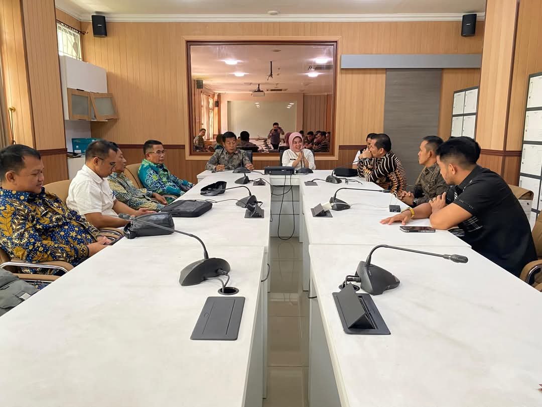 DPRD Mura Studi Banding Bandung dan Bogor Terkait Kajian Hukum