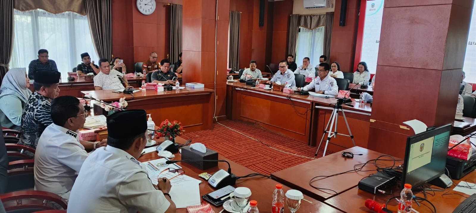 DPRD dan Pemkab Murung Raya Perjuangkan Nasib Ratusan Honorer di Bawah Dua Tahun