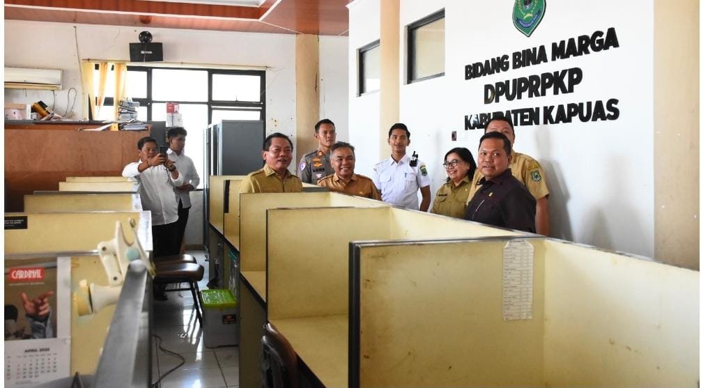 Bupati Sidak Progres Rehab Kantor PU 