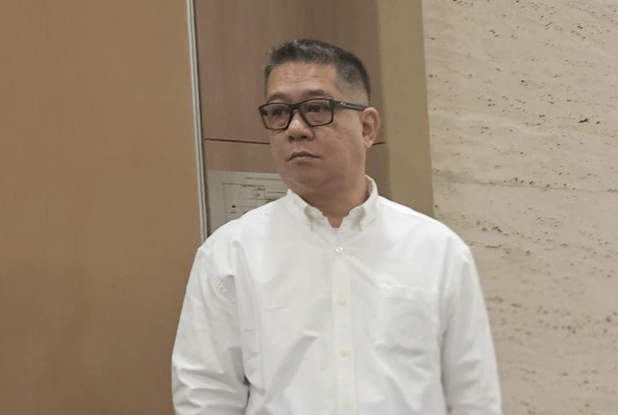 Puncak Hari jadi ke-23 Murung Raya Dimeriahkan Charly Vanhoutten dan Artis Dayak