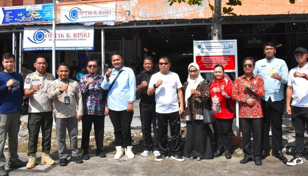 Pemkab Kapuas Pasang Plang Kepemilikan Aset, Asisten l Tegaskan Komitmen Selamatkan Aset Daerah