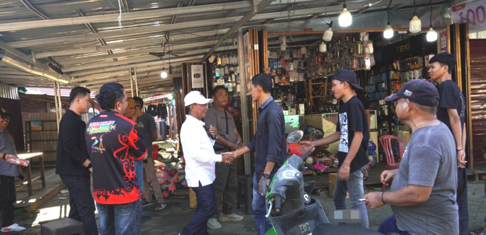 Bupati Heriyus Tinjau Alun-alun Jorih Jerah Puruk Cahu