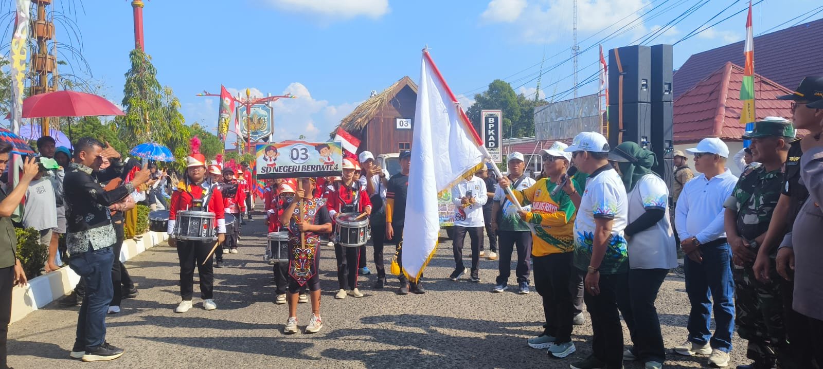 Lepas Peserta Karnaval Budaya, Heriyus : Momen Refleksi dan Syukur
