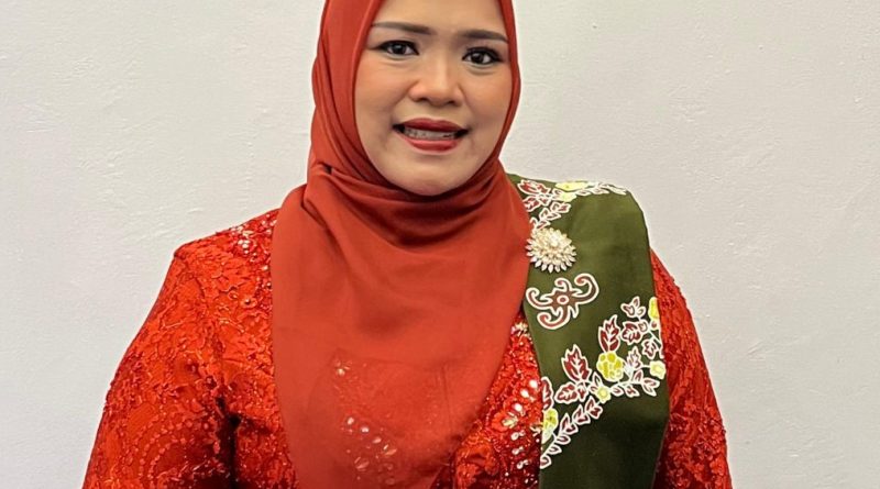Dina Maulidah