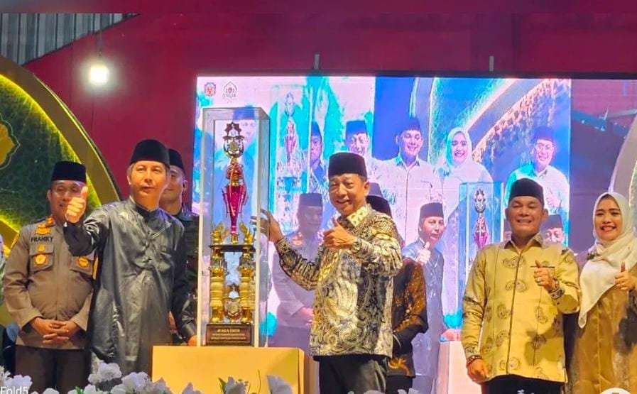 Keren, Kafilah Kecamatan Murung Kembali Sabet Juara Umum STQ ke-12