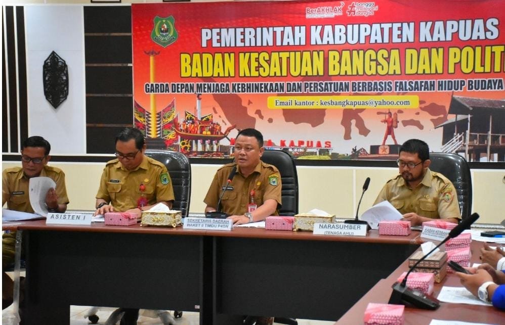 Sekda Kapuas Buka Diskusi Raperda Pemberantasan Narkoba