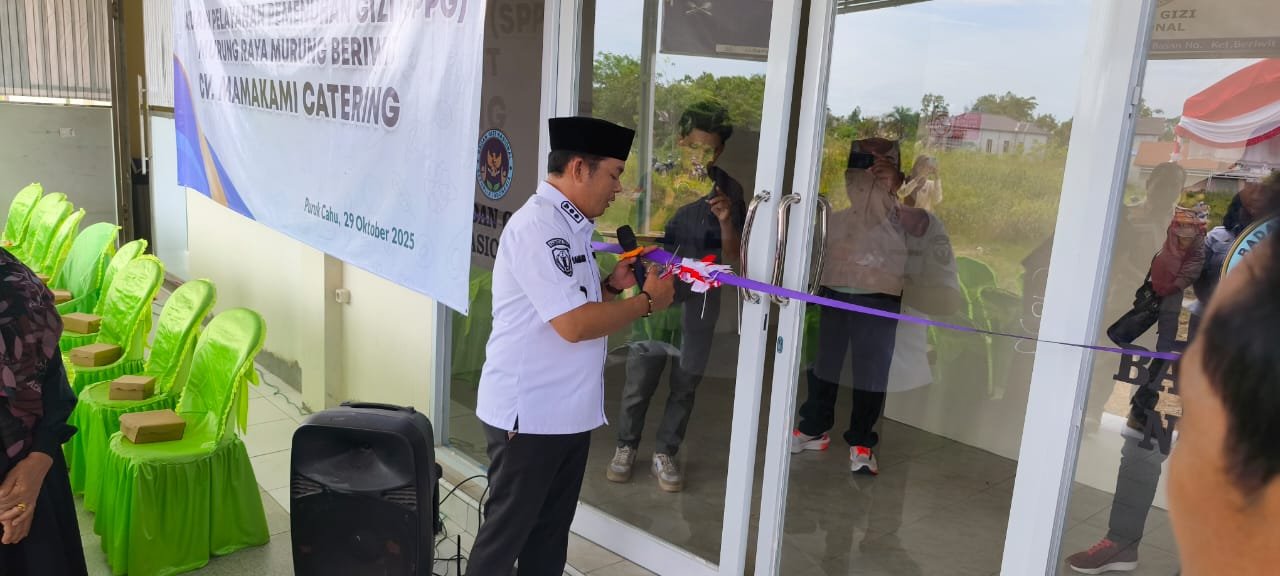 Wakil Bupati Murung Raya Pimpin Launching Dapur SPPG di Puruk Cahu