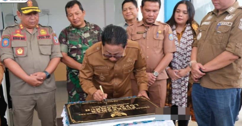 Tingkatkan Layanan Kesehatan, Bupati Heriyus Resmikan Puskesmas Baru di Mantiat Pari