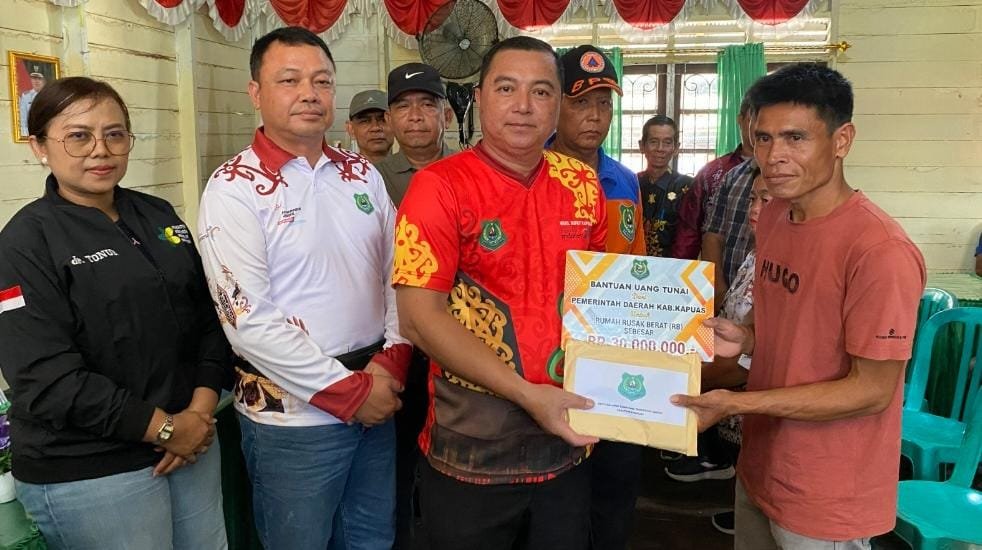 Bantuan Korban Banjir dan Kebakaran Menjadi Atensi Pemerintah Kabupaten