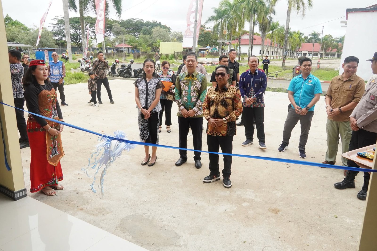 Fasilitas Baru untuk ASN dan Masyarakat, Heriyus Resmikan Kantor DKOP dan GOR