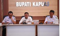 Kapuas melalui Staf Ahli Bupati Bidang Kemasyarakatan dan Sumber Daya Manusia (KSDM) Budi Kurniawan, menggelar rapat Persiapan Pelaksanaan Pasar Ramadan 1447 H diruang rapat Kantor Bupati Kpuas, Rabu (18/2/2026).