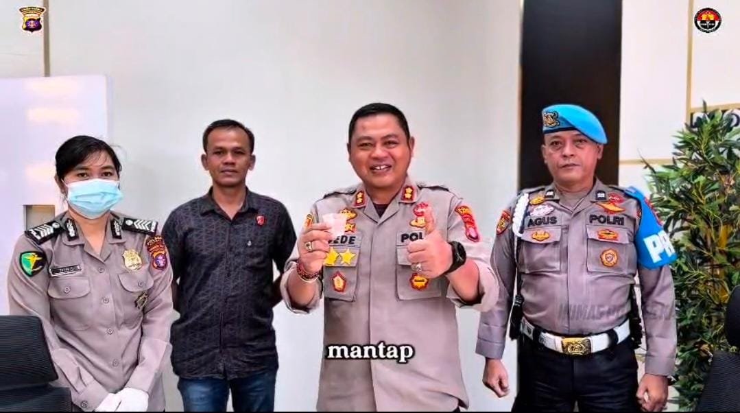 Kapolres Kapuas Pimpin Tes Urine untuk Personel Bhabinkamtibmas, Hasil Semua Negatif